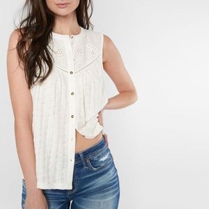 NWT Lucky Brand Eyelet Top in Ivory